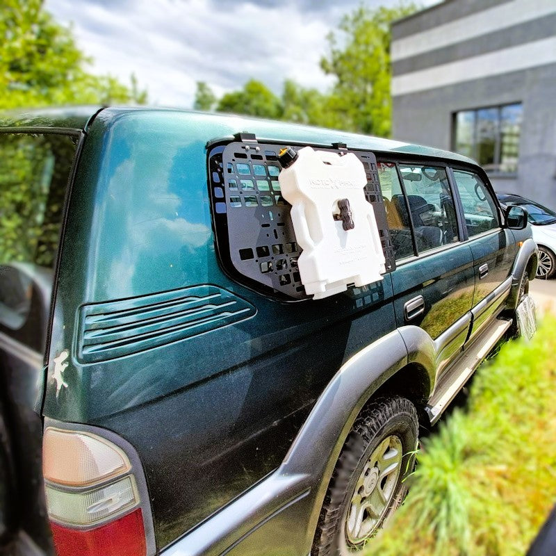 Panneau MOLLE Extérieur – Toyota Land Cruiser 95 (1996–2002) – Version 5 Portes