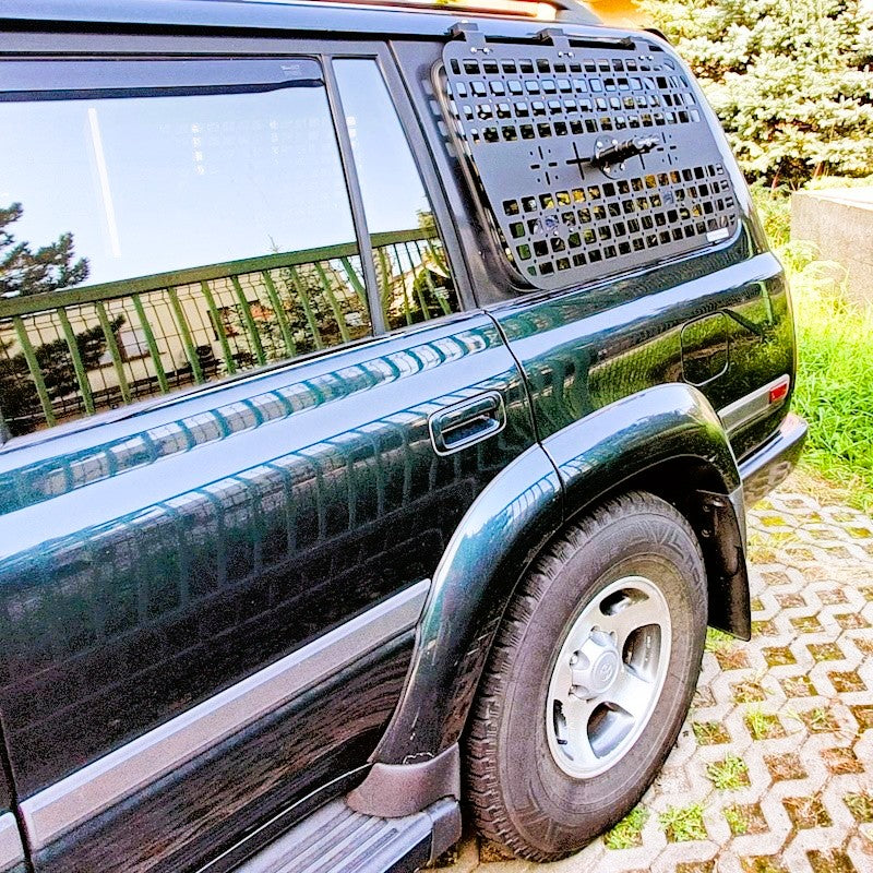 Panneau MOLLE Extérieur Toyota Land Cruiser 80 (1990–1997) – Version 5 Portes